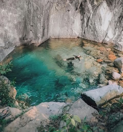 place-img